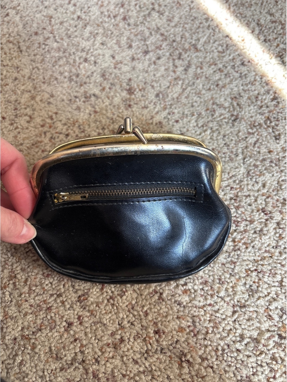 Small black leather clasp coin purse vintage